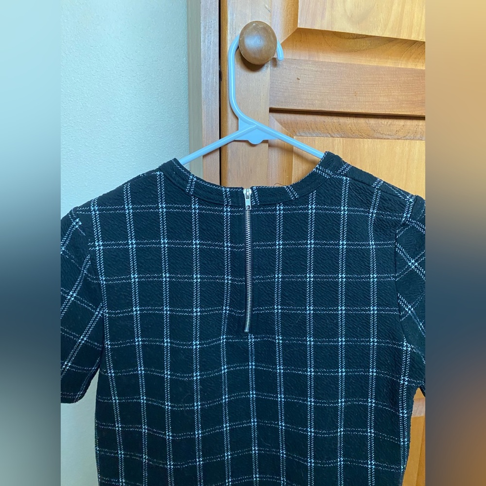 Stylish checkered top - Picture 3 of 4